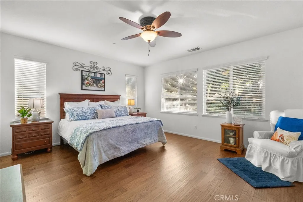 28463 Boardwalk Court, Menifee, California 92585 home-pic-21