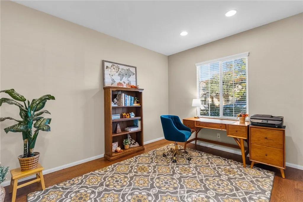28463 Boardwalk Court, Menifee, California 92585 home-pic-6
