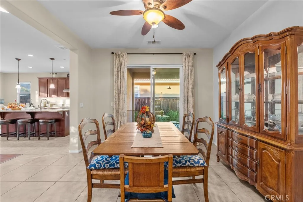 28463 Boardwalk Court, Menifee, California 92585 home-pic-8