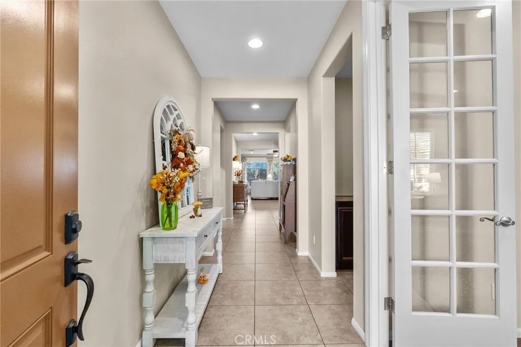 28463 Boardwalk Court, Menifee, California 92585 home-pic-4