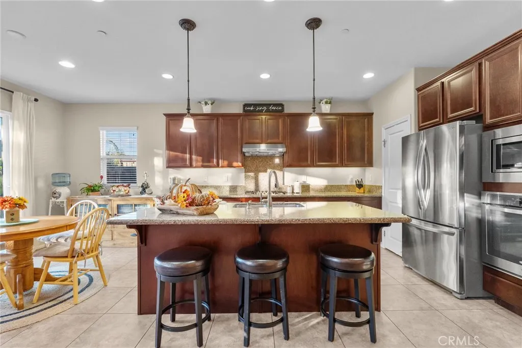 28463 Boardwalk Court, Menifee, California 92585 home-pic-13