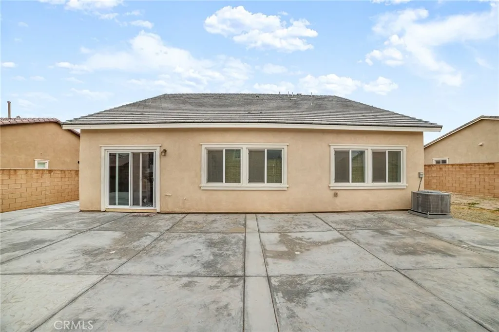 11750 Flushing St, Victorville, California 92392 home-pic-27