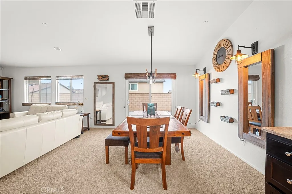 11750 Flushing St, Victorville, California 92392 home-pic-3