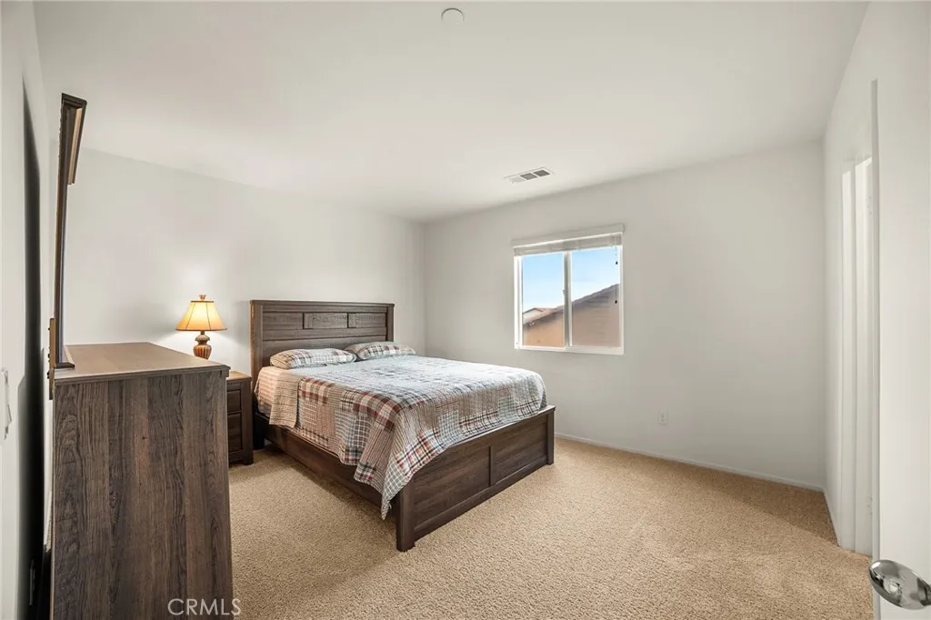 11750 Flushing St, Victorville, California 92392 home-pic-16