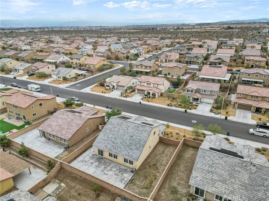 11750 Flushing St, Victorville, California 92392 home-pic-28