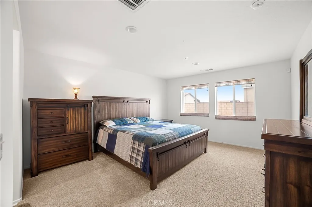 11750 Flushing St, Victorville, California 92392 home-pic-9