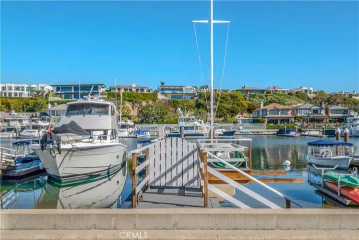 317 E Bay Front, Newport Beach, California 92662