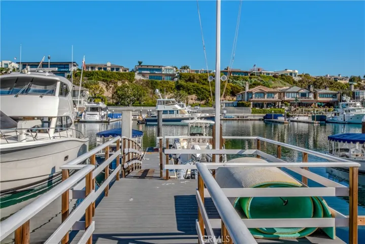 317 E Bay Front, Newport Beach, California 92662