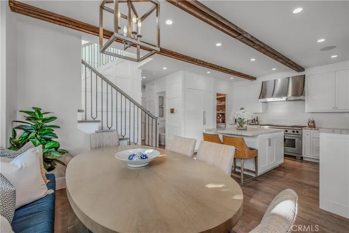 317 E Bay Front, Newport Beach, California 92662