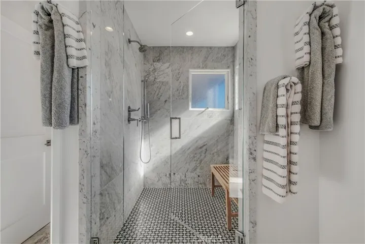 317 E Bay Front, Newport Beach, California 92662