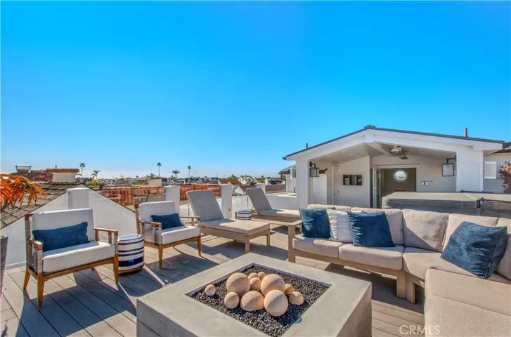 317 E Bay Front, Newport Beach, California 92662
