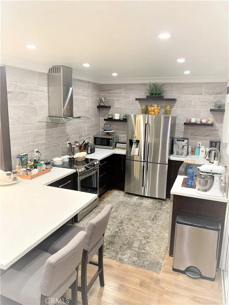 2512 W Halfmoon, Anaheim, California 92804 home-pic-7