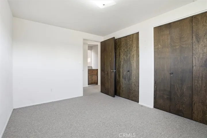 Guest Bedroom 2 Closets