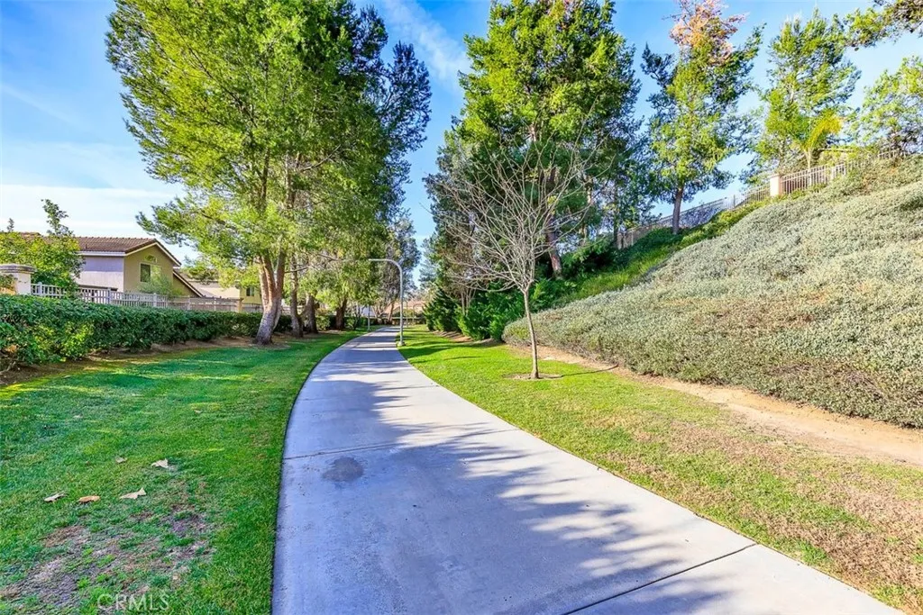 31757 Corte Pollensa, Temecula, California 92592 home-pic-34