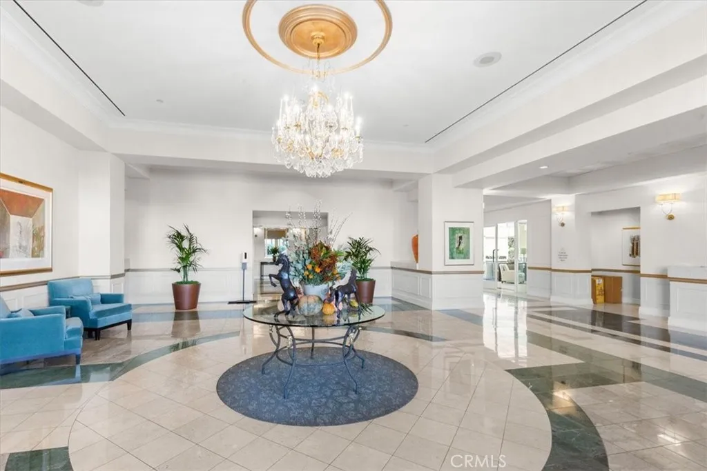 850 E Ocean Boulevard 209, Long Beach, California 90802 home-pic-10