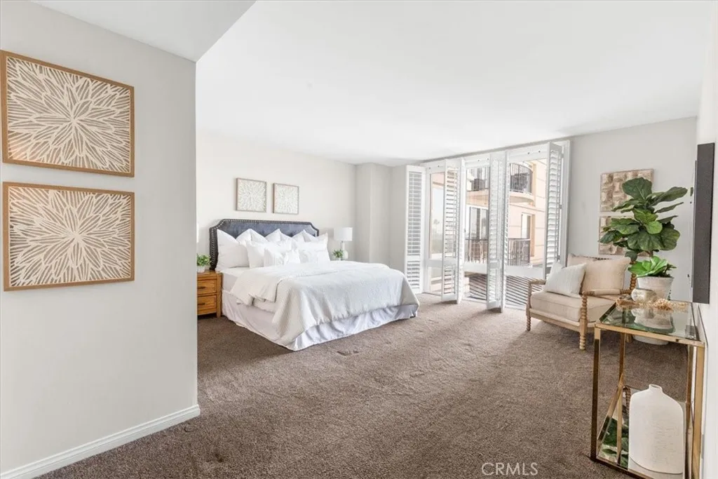 850 E Ocean Boulevard 209, Long Beach, California 90802 home-pic-6