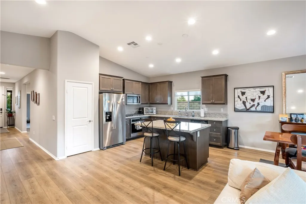 29723 Western Front, Menifee, California 92584 home-pic-9