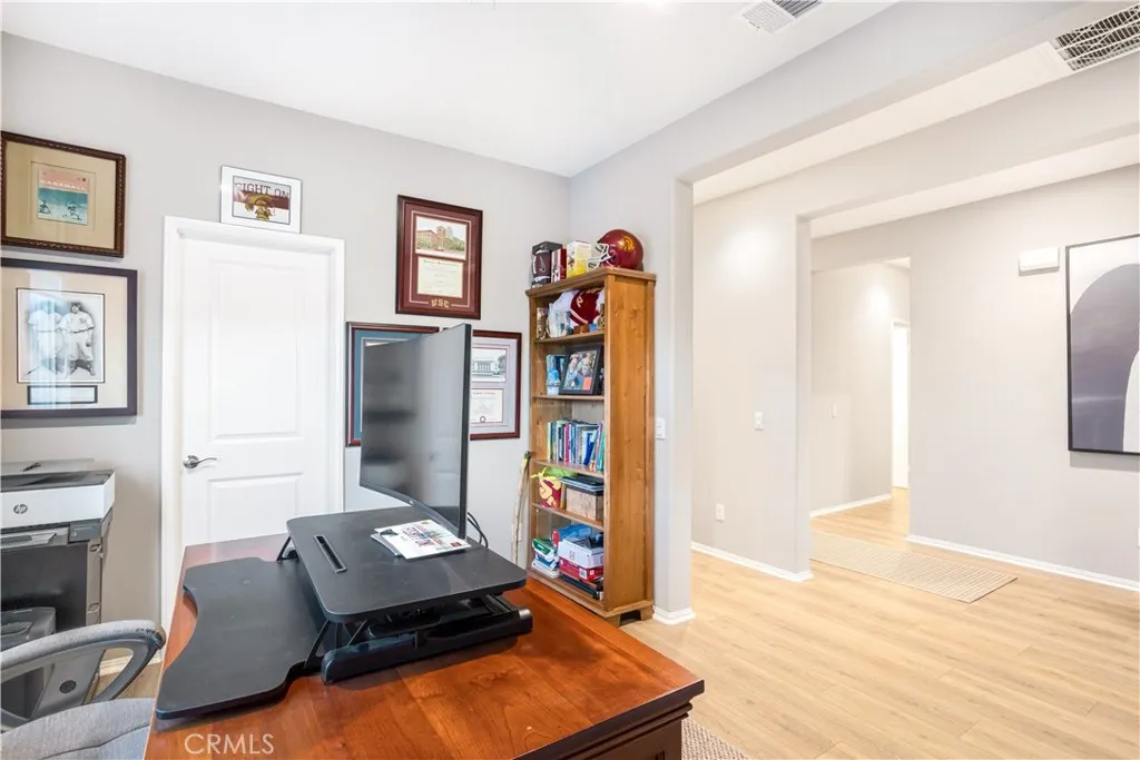 29723 Western Front, Menifee, California 92584 home-pic-13