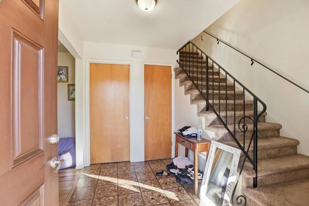 503 Fox Court, Redwood City, California 94061 home-pic-11