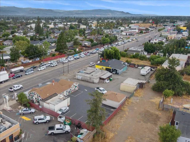 1500 Camden Avenue, Campbell, California 95008