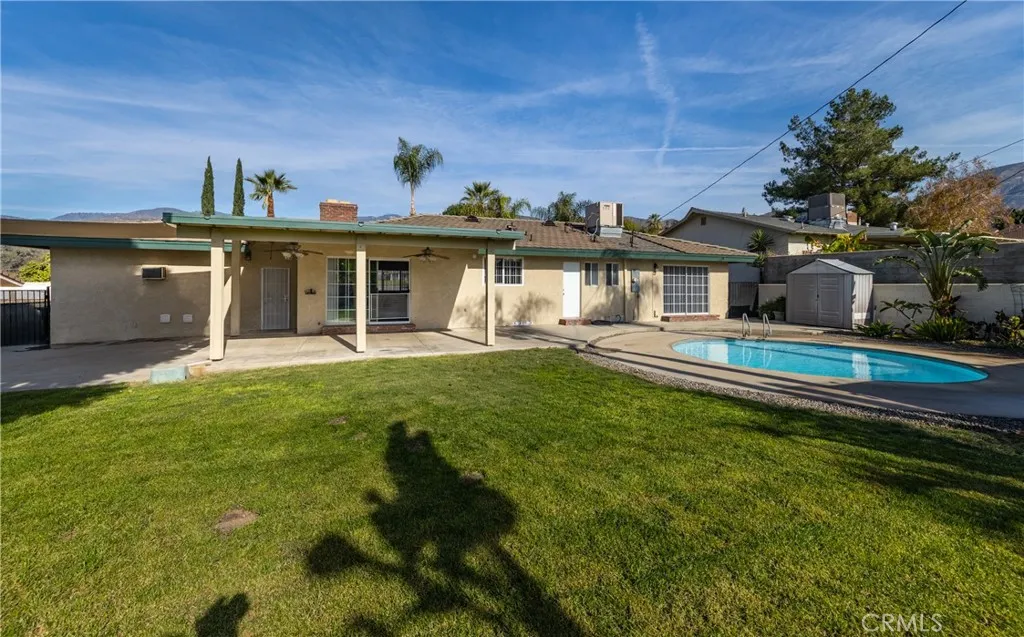 25711 Alto, San Bernardino, California 92404 home-pic-24
