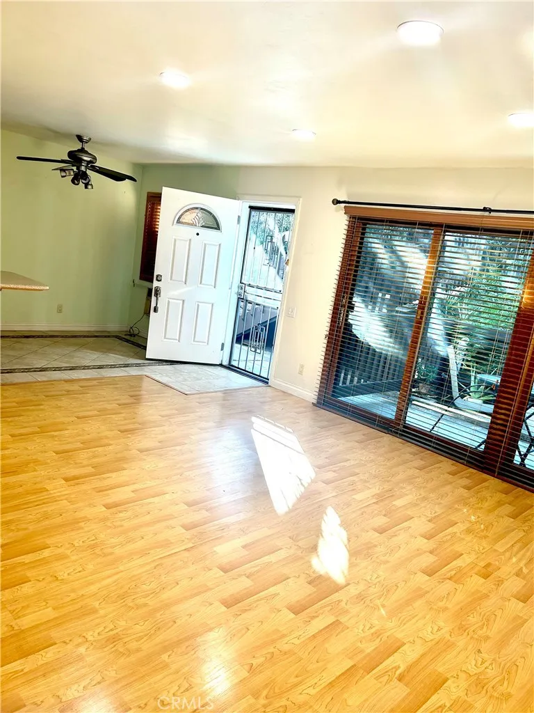 360 S Miraleste 341, San Pedro, California 90732 home-pic-1