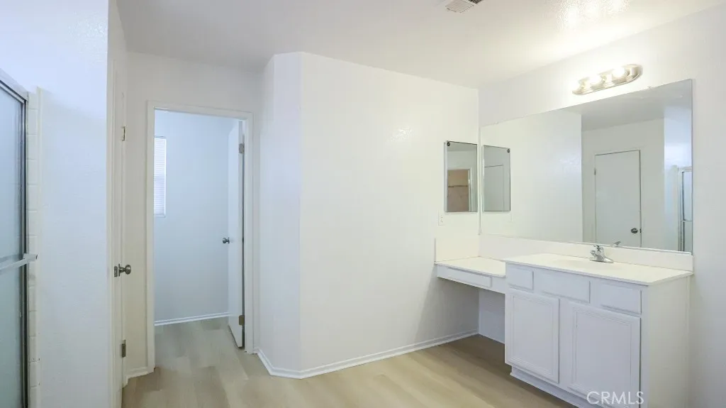 9476 Plum Court, Hesperia, California 92345 home-pic-21