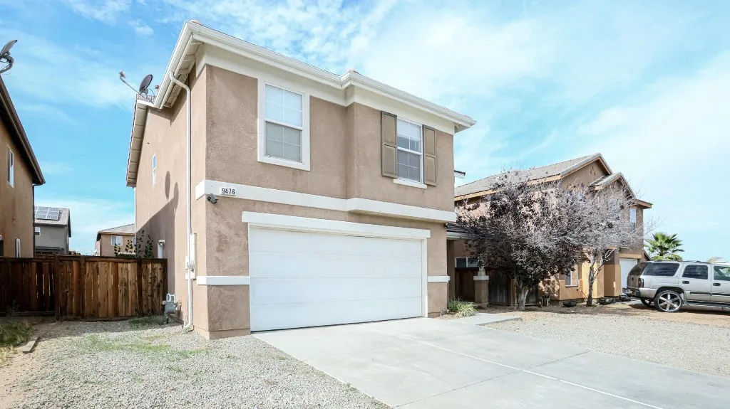 9476 Plum Court, Hesperia, California 92345 home-pic-1