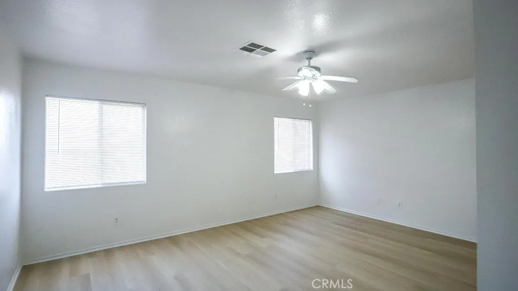 9476 Plum Court, Hesperia, California 92345 home-pic-19