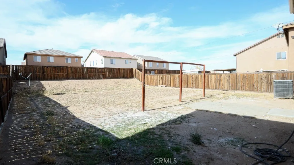9476 Plum Court, Hesperia, California 92345 home-pic-30