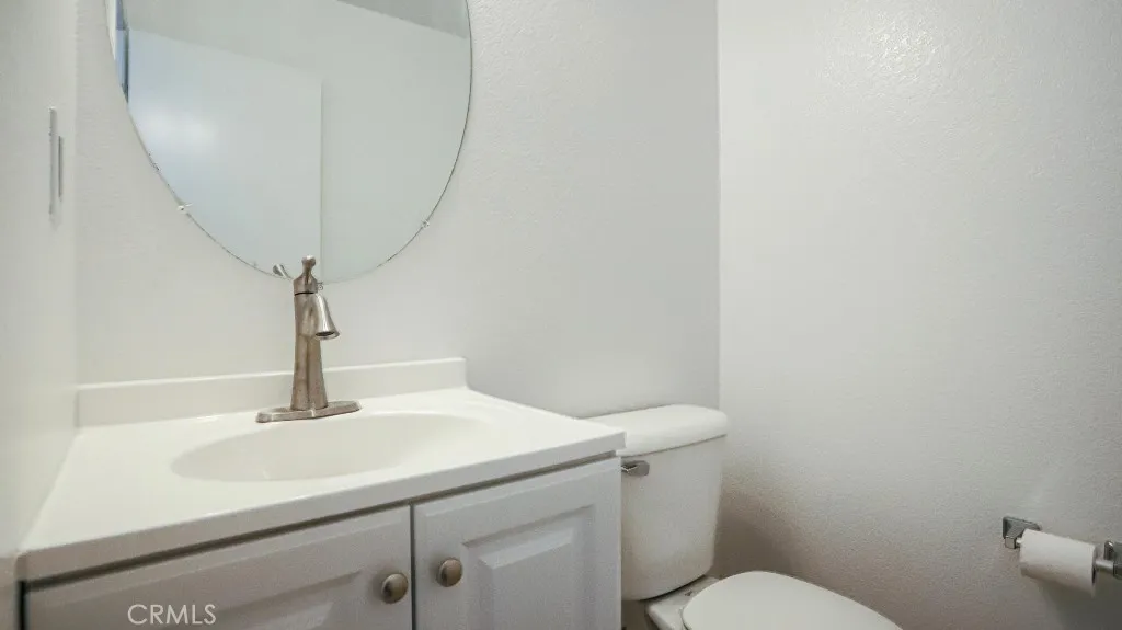 9476 Plum Court, Hesperia, California 92345 home-pic-14