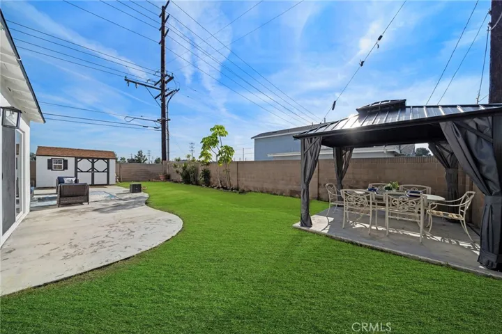 10484 Teal Circle, Fountain Valley, California 92708