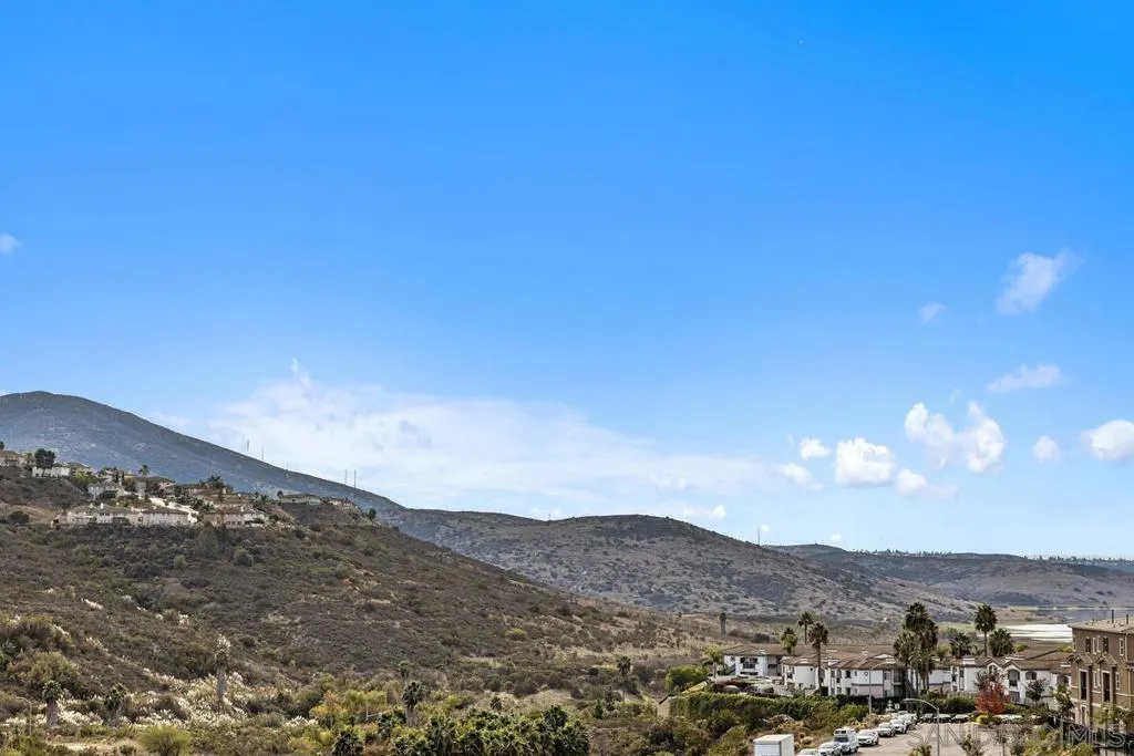 10149 Graphite Street, Spring Valley, California 91977 home-pic-25