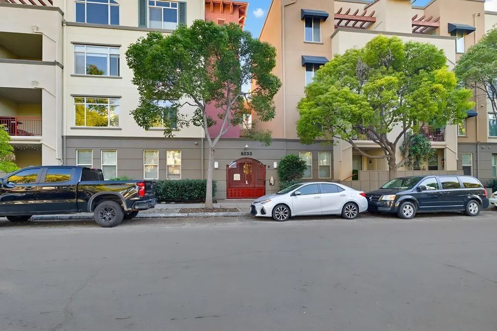 8233 Station Village Ln 2409, San Diego, California 92108 home-pic-24