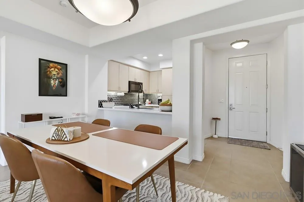8233 Station Village Ln 2409, San Diego, California 92108 home-pic-6
