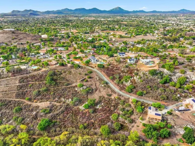 #3 Hatfield Lane, Ramona, California 92065