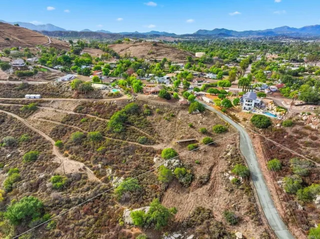 #3 Hatfield Lane, Ramona, California 92065