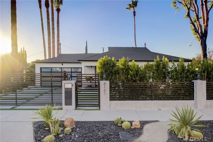 8161 Encino Avenue, Northridge, California 91325
