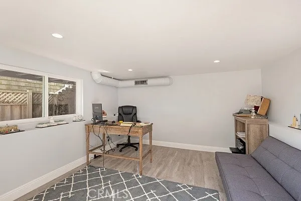 1070 Noria Street, Laguna Beach, California 92651