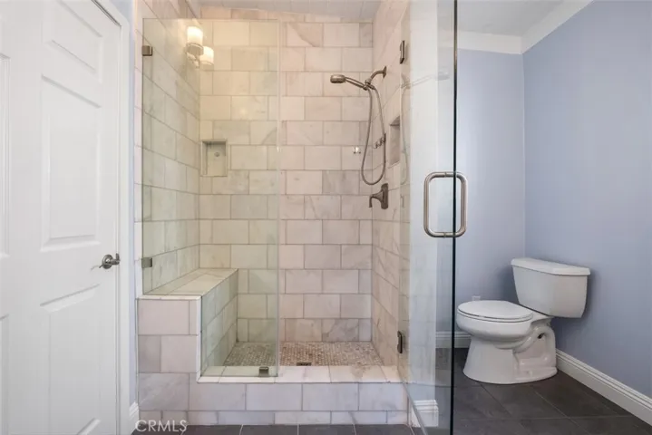 1070 Noria Street, Laguna Beach, California 92651
