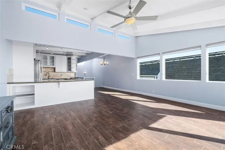 1070 Noria Street, Laguna Beach, California 92651