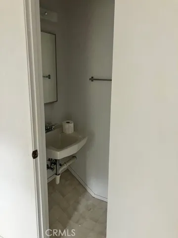 Suite B
