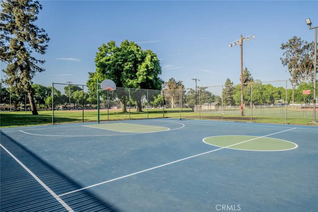 932 S Bon View Avenue, Ontario, California 91761 home-pic-42