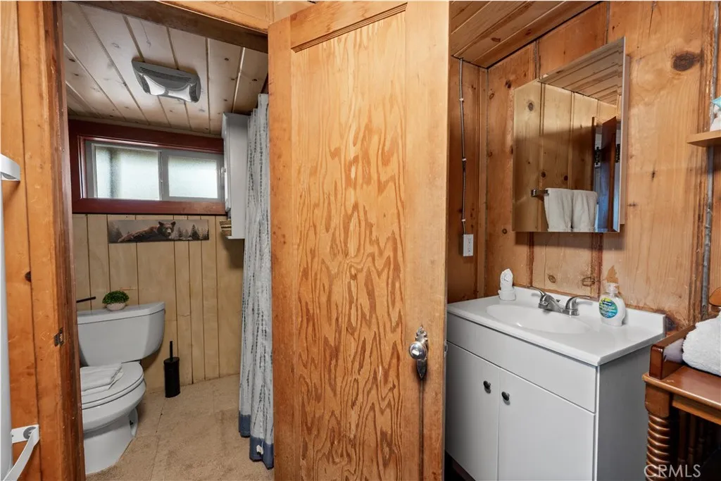 344 Edgemoor, Big Bear Lake, California 92315 home-pic-6