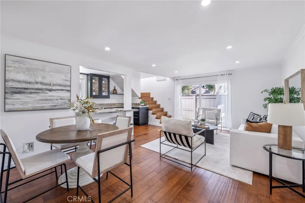 2015 Bataan Road 102, Redondo Beach, California 90278 home-pic-6