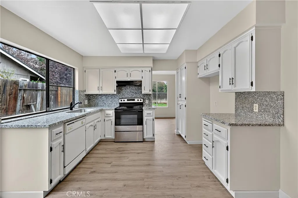 3338 Columbia, Merced, California 95340 home-pic-11