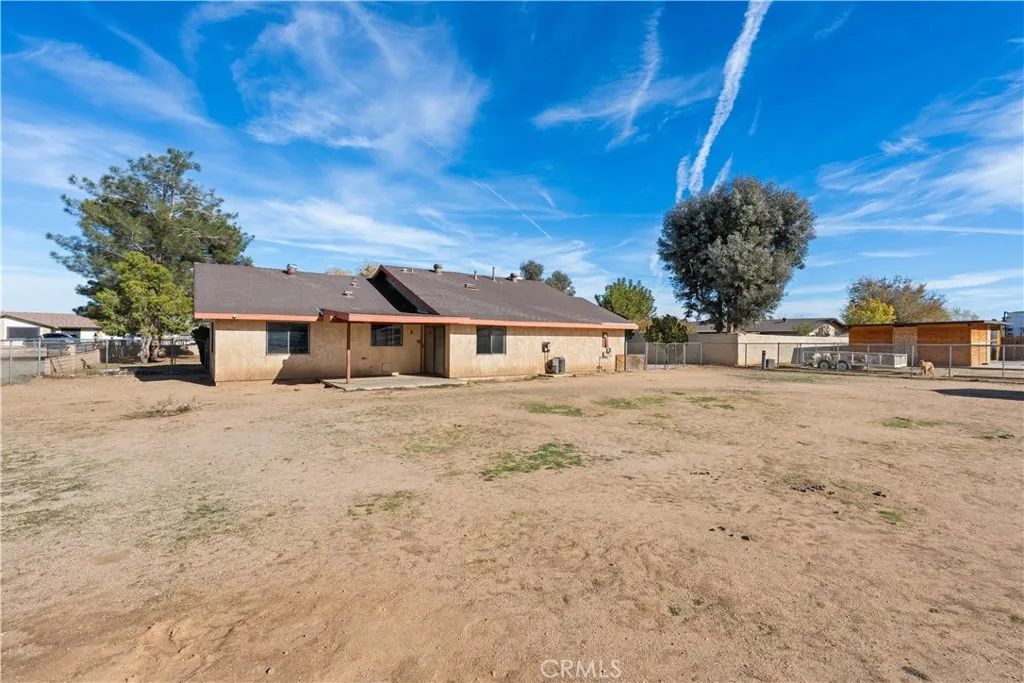 18891 Shoshonee Road, Apple Valley, California 92307 home-pic-20