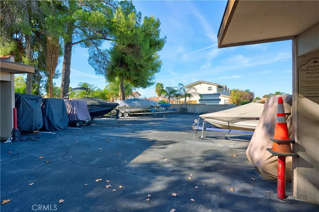 24319 N Canyon Lake Drive N 6, Canyon Lake, California 92587 home-pic-43