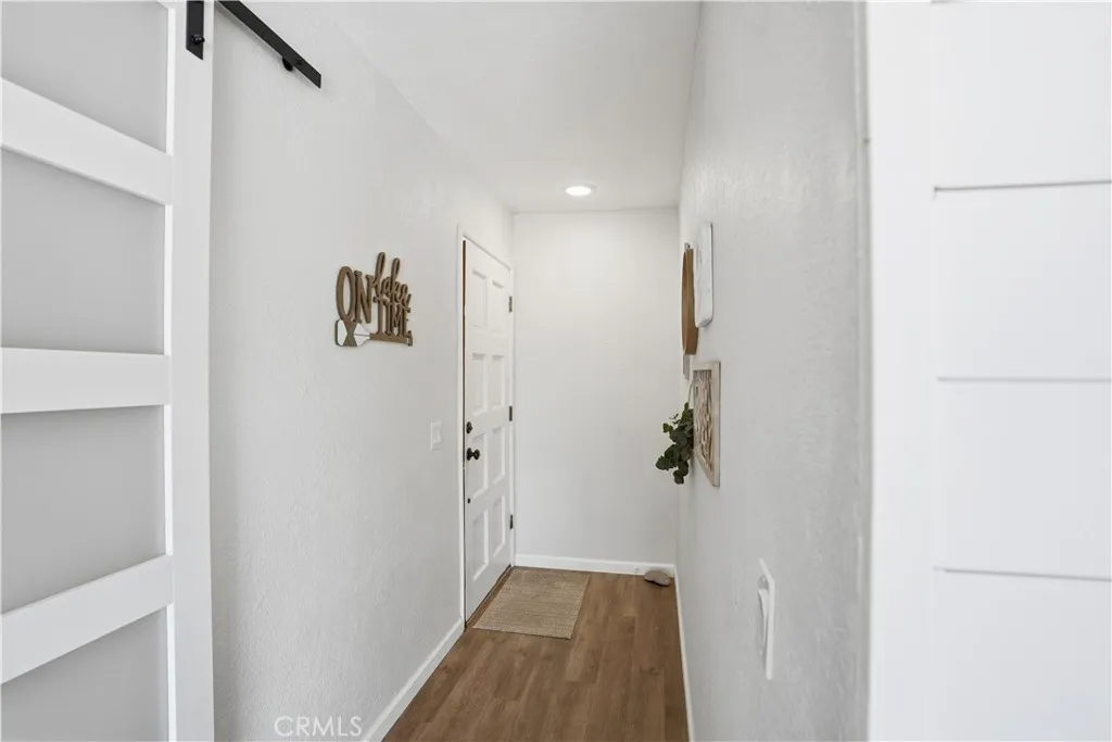 24319 N Canyon Lake Drive N 6, Canyon Lake, California 92587 home-pic-9