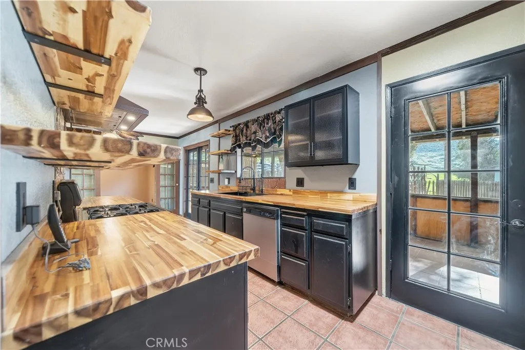 27720 Goetz, Menifee, California 92587 home-pic-23